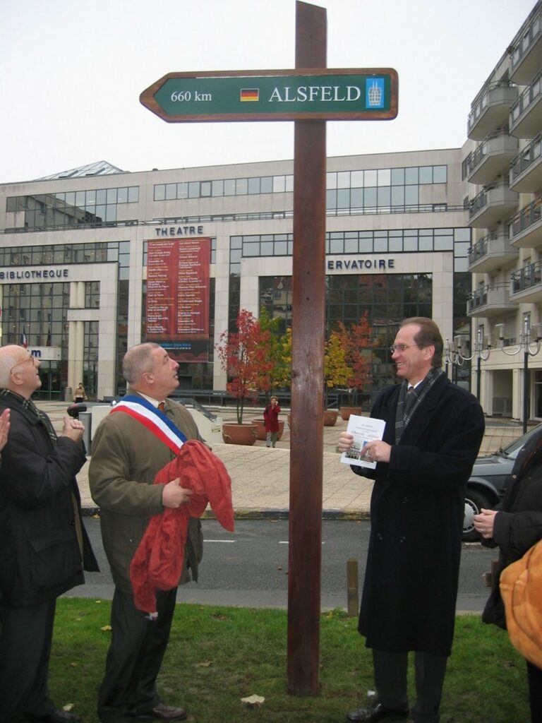 Panneau des villes jumelles de Chaville